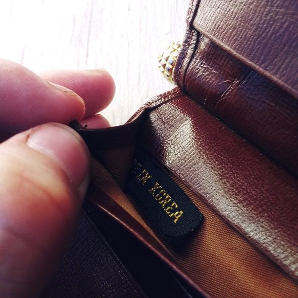 Anne Klein Vintage Brown Leather Wallet - Picture 2 of 7